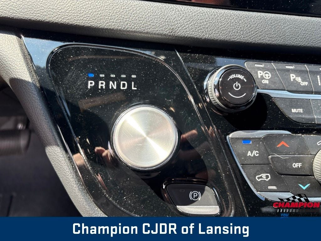 2020 Chrysler Pacifica Touring L