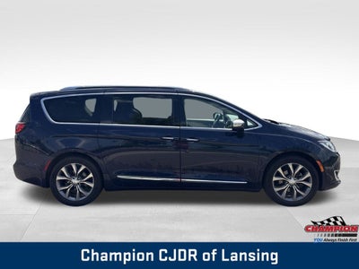 2019 Chrysler Pacifica Limited