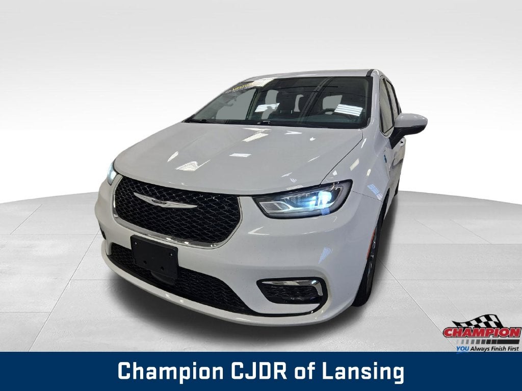 2023 Chrysler Pacifica Hybrid Touring L