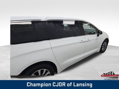 2023 Chrysler Pacifica Hybrid Touring L