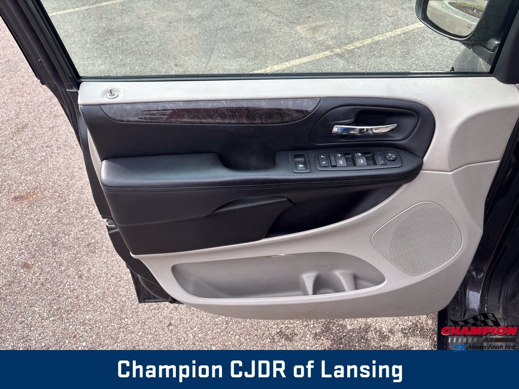 2011 Dodge Grand Caravan Crew