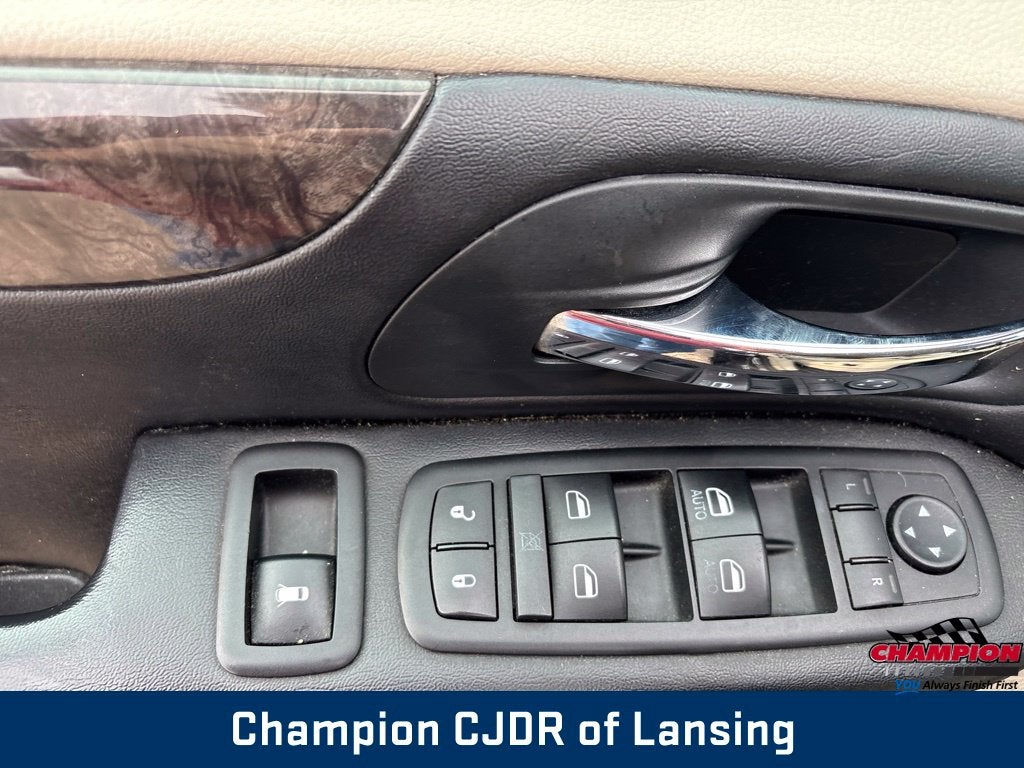 2011 Dodge Grand Caravan Crew
