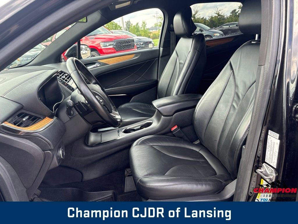2015 Lincoln MKC Base