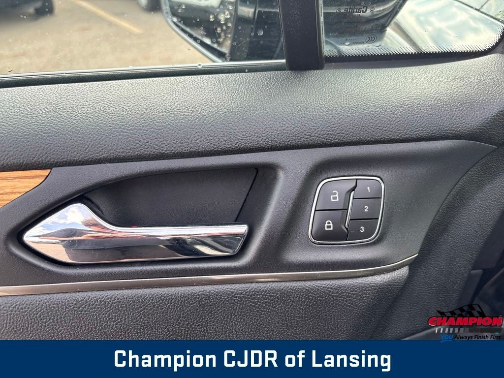 2015 Lincoln MKC Base