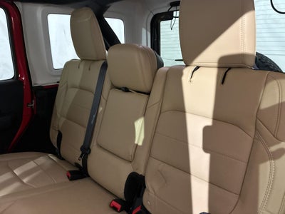 2018 Jeep Wrangler Unlimited Sahara 4x4