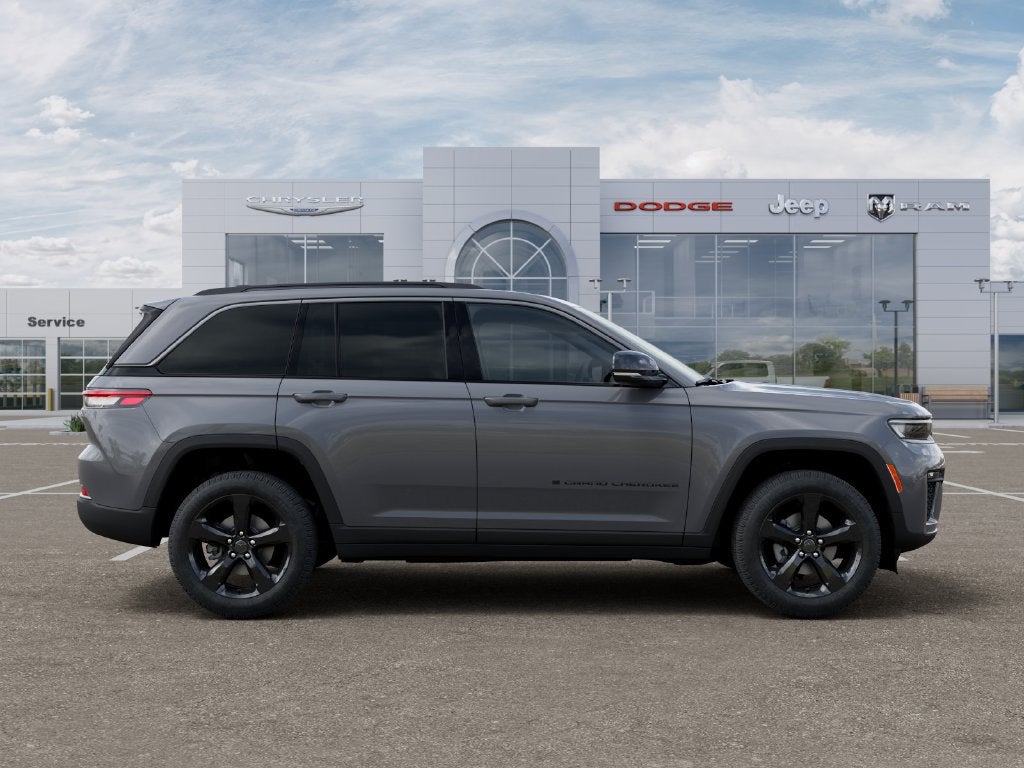 2027 Jeep Grand Cherokee GRAND CHEROKEE LIMITED 4X4