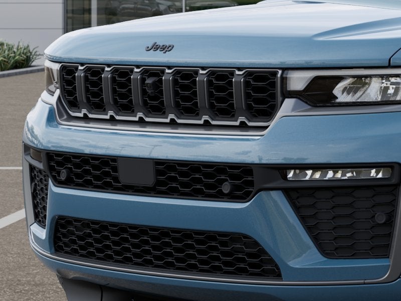 2027 Jeep Grand Cherokee GRAND CHEROKEE LIMITED RESERVE 4X4