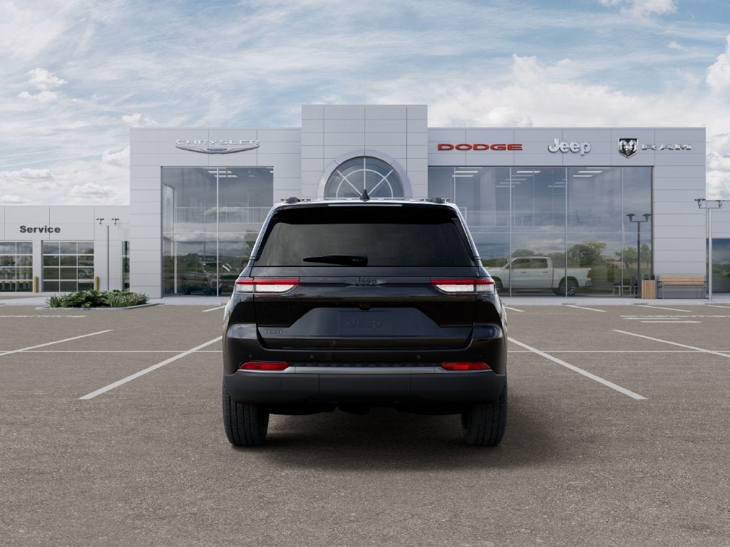 2027 Jeep Grand Cherokee GRAND CHEROKEE LIMITED 4X4