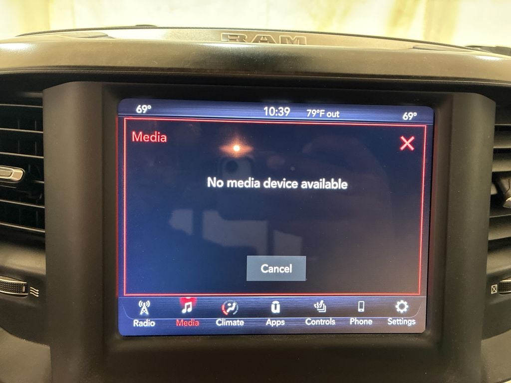 2020 RAM 1500 Big Horn Crew Cab 4x4 5'7' Box