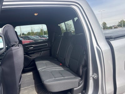 2020 RAM 1500 Big Horn Crew Cab 4x4 5'7' Box