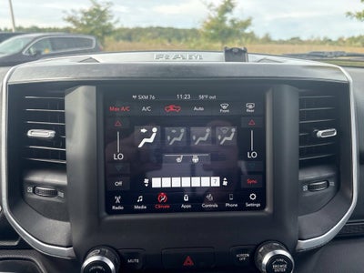 2020 RAM 1500 Big Horn Crew Cab 4x4 5'7' Box