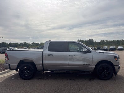 2020 RAM 1500 Big Horn Crew Cab 4x4 5'7' Box