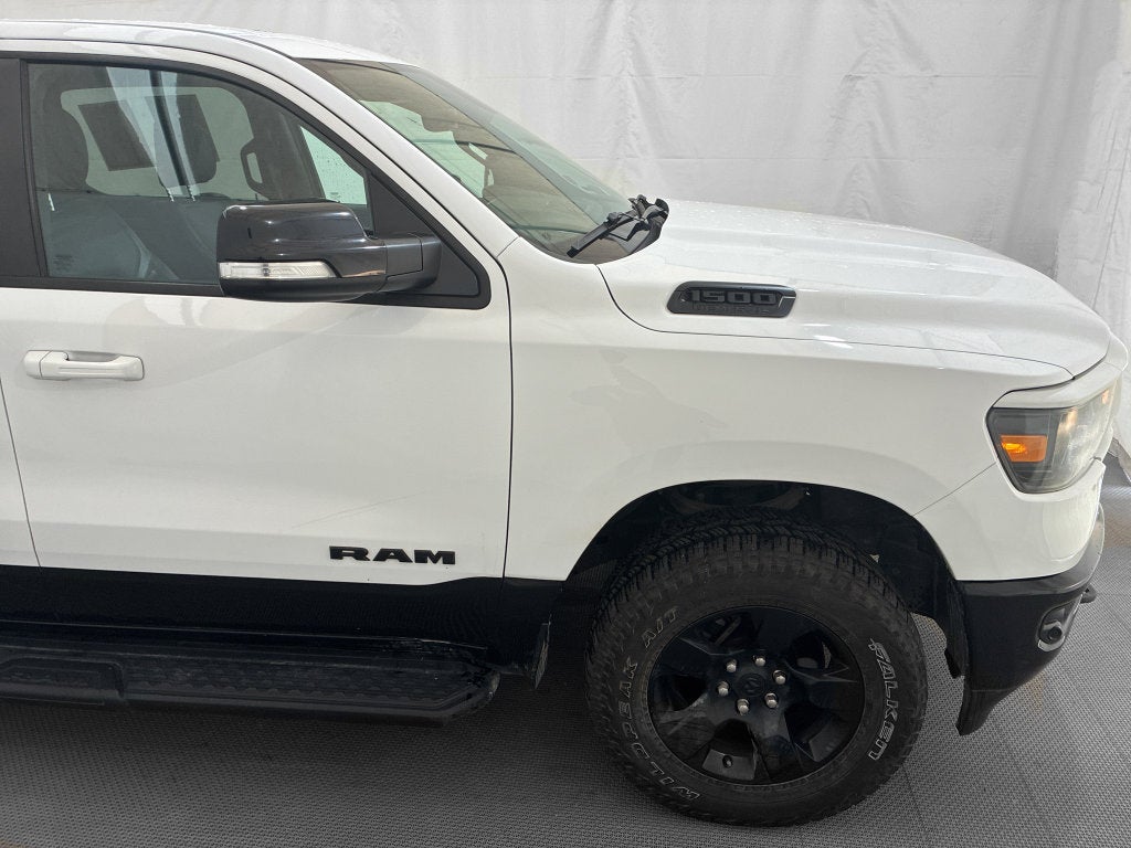 2022 RAM 1500 Big Horn Crew Cab 4x4 5'7' Box