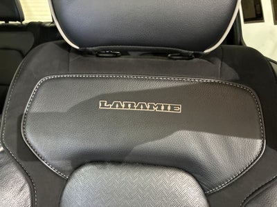 2023 RAM 1500 Laramie Crew Cab 4x4 5'7' Box