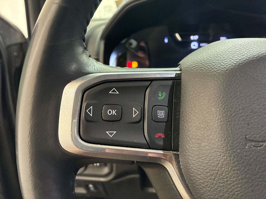 2023 RAM 1500 Laramie Crew Cab 4x4 5'7' Box