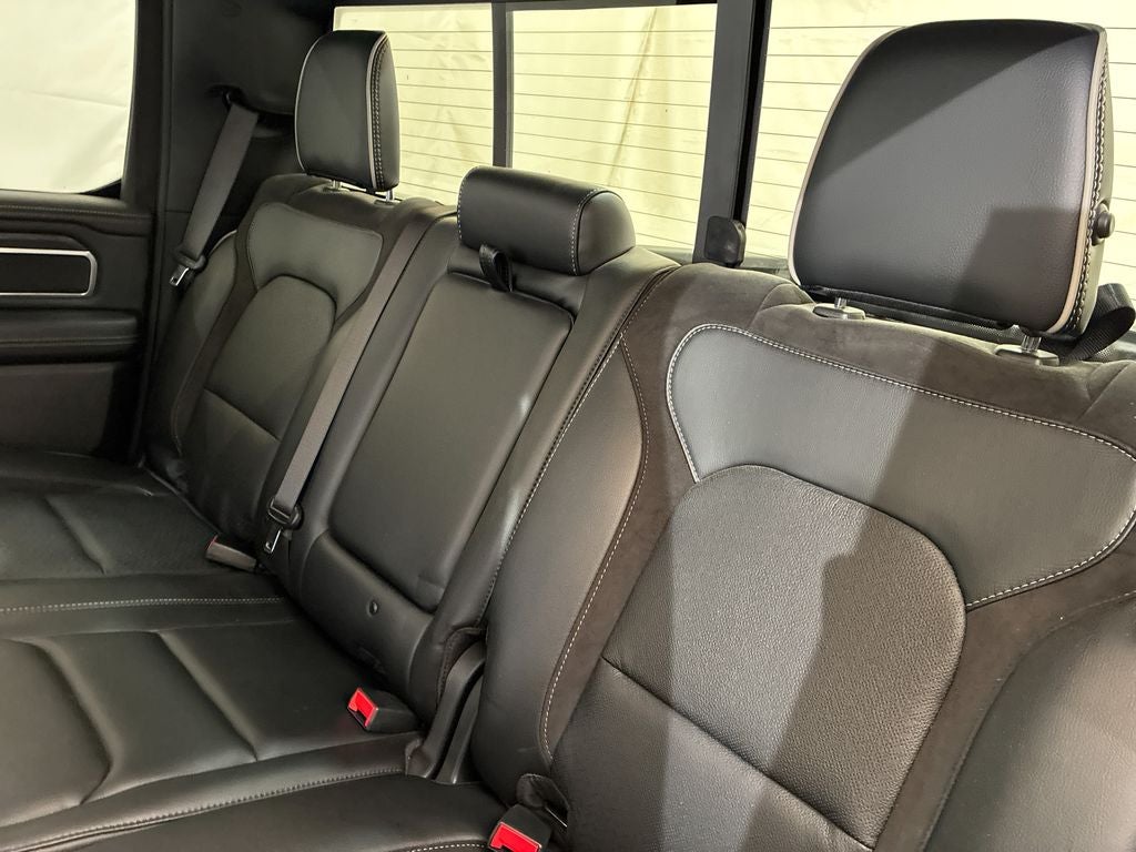 2023 RAM 1500 Laramie Crew Cab 4x4 5'7' Box