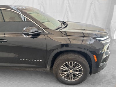 2024 Chevrolet Traverse LT