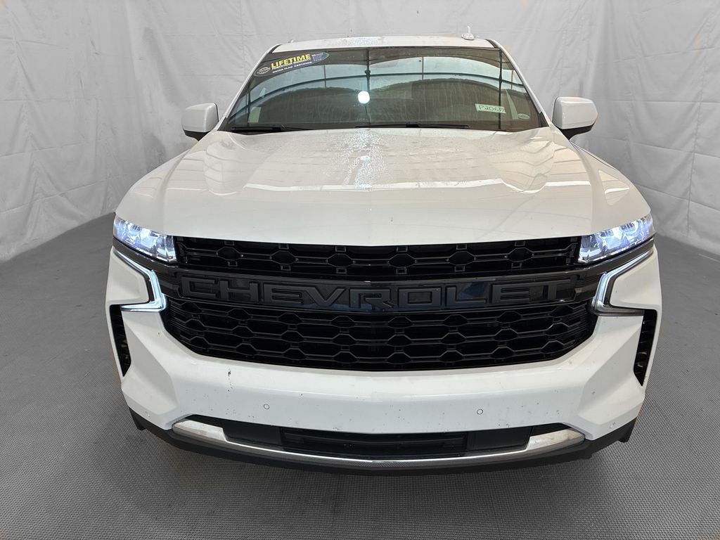 2023 Chevrolet Suburban 4WD LS