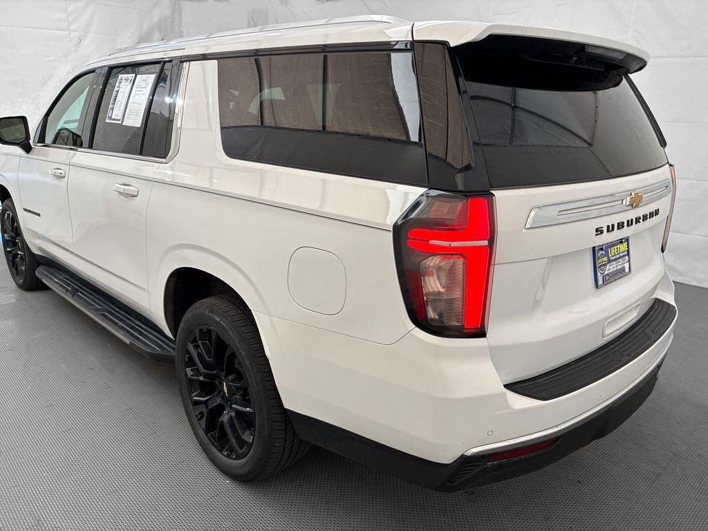 2023 Chevrolet Suburban 4WD LS