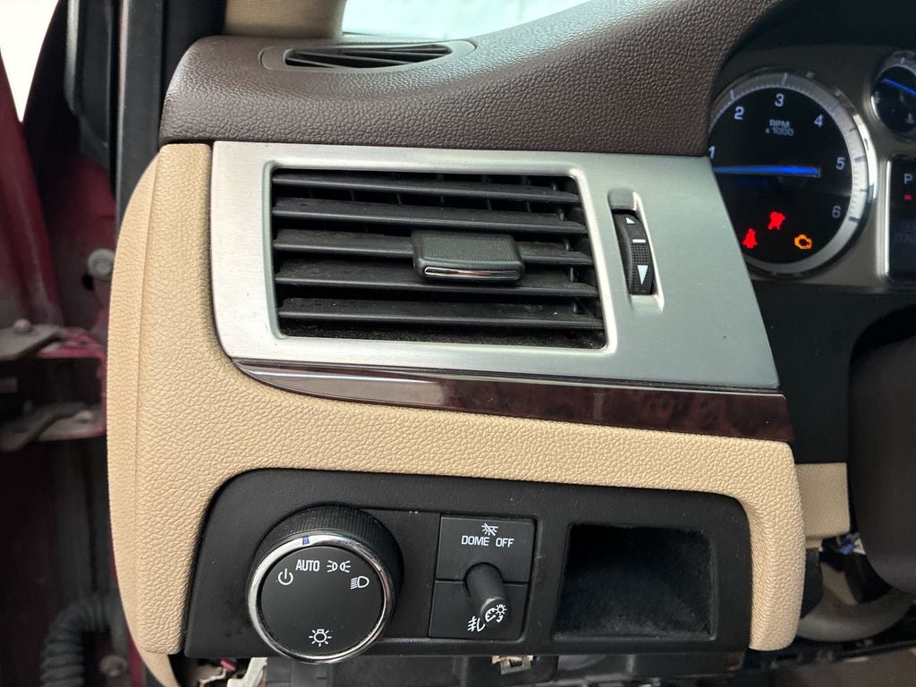 2010 Cadillac Escalade Premium