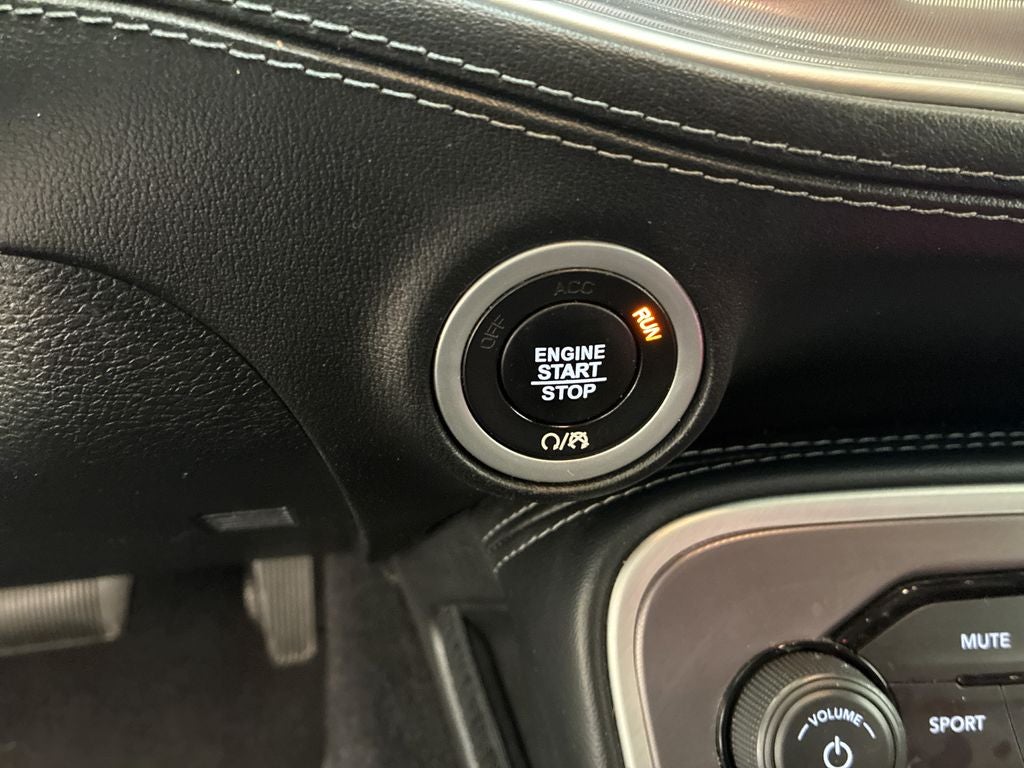 2022 Dodge Challenger GT AWD