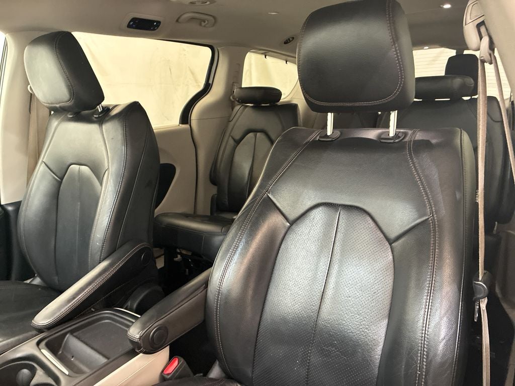 2020 Chrysler Pacifica Touring L