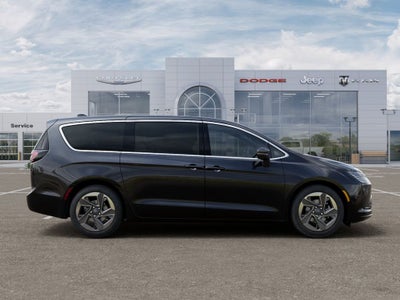 2027 Chrysler Pacifica PACIFICA LIMITED
