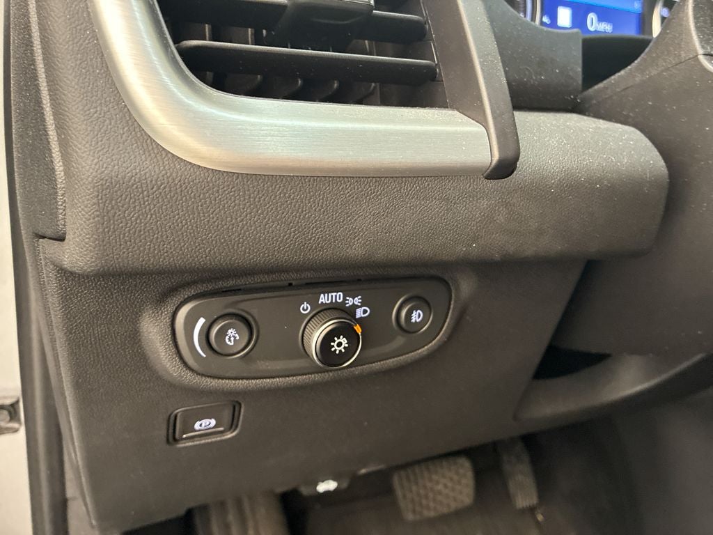2023 GMC Terrain AWD SLT