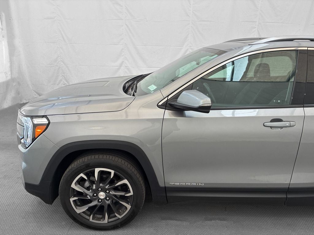 2023 GMC Terrain AWD SLT