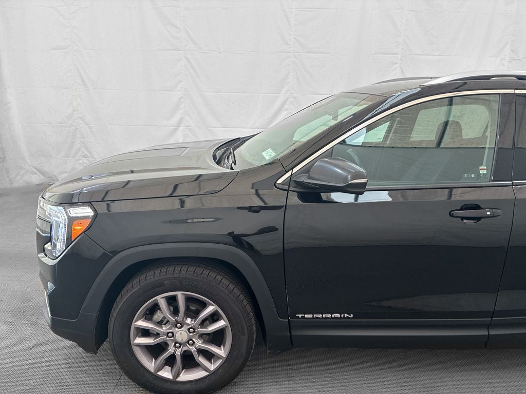 2024 GMC Terrain AWD SLT