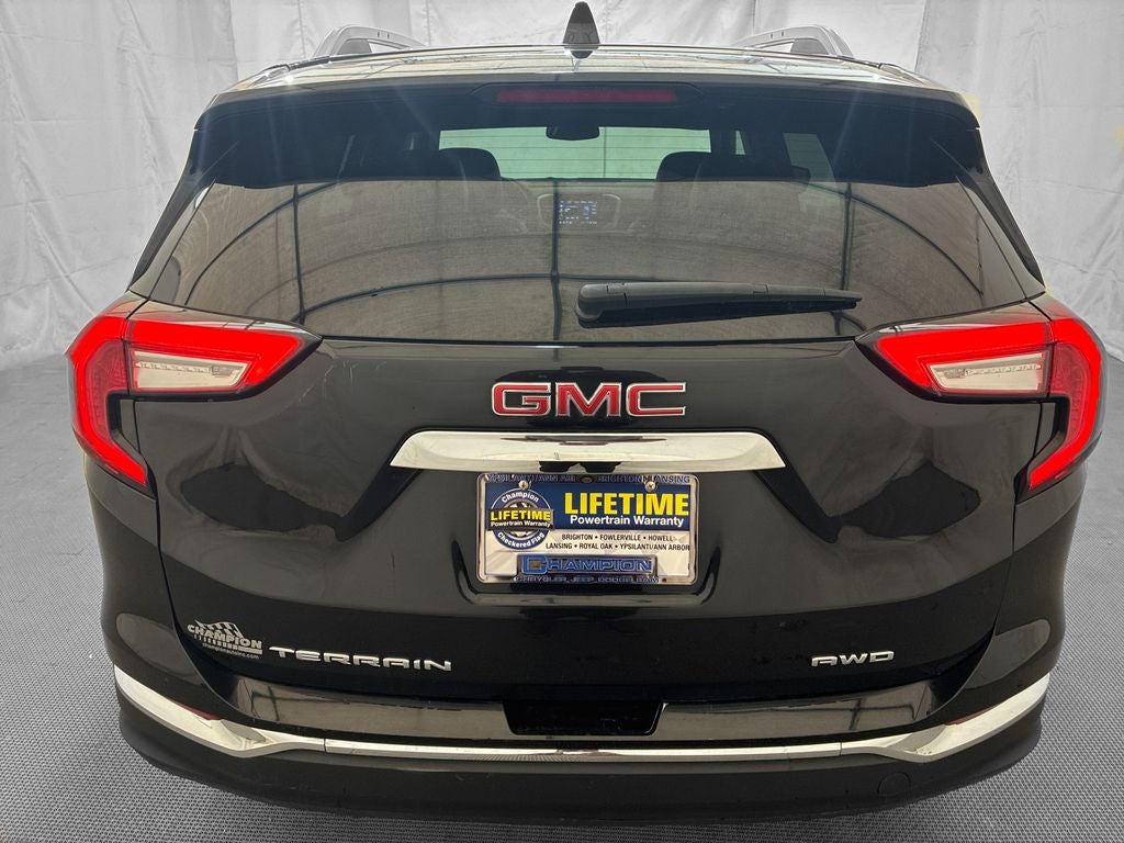 2024 GMC Terrain AWD SLT