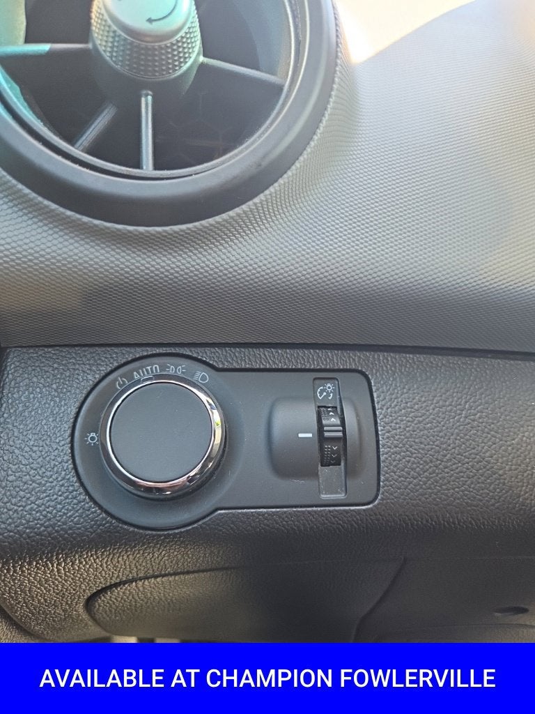 2013 Chevrolet Sonic LS