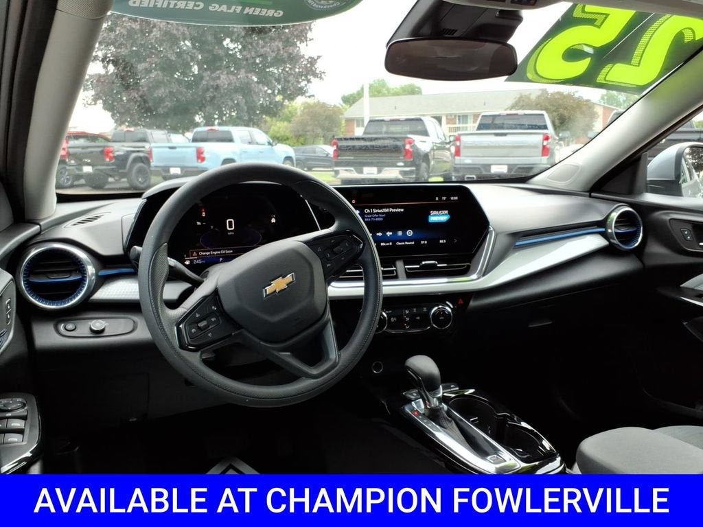 2025 Chevrolet Trax LT