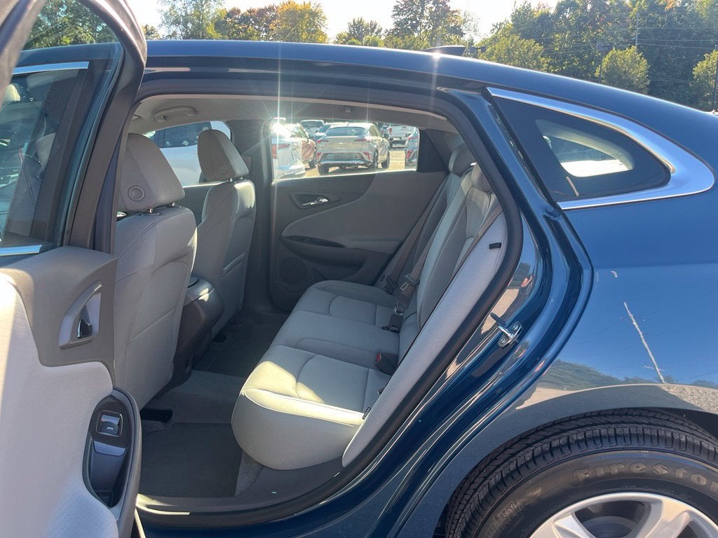 2024 Chevrolet Malibu LS