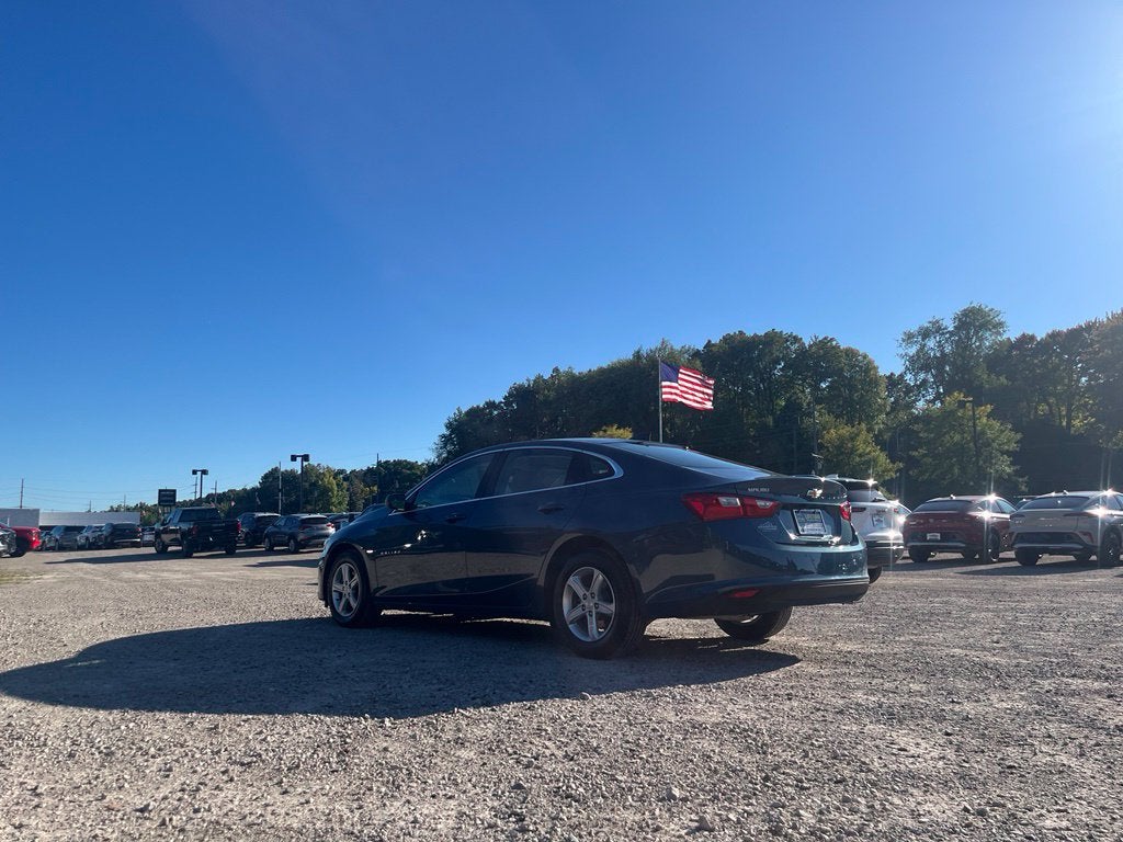 2024 Chevrolet Malibu LS
