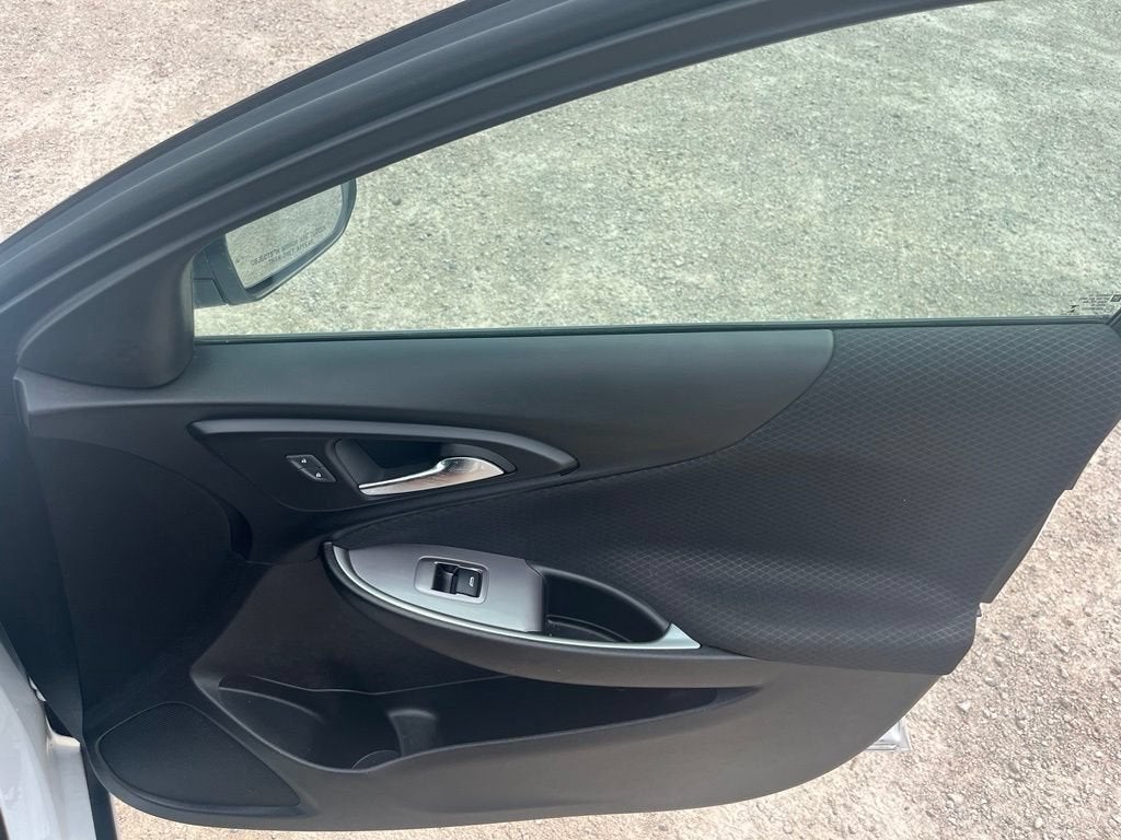 2023 Chevrolet Malibu LS