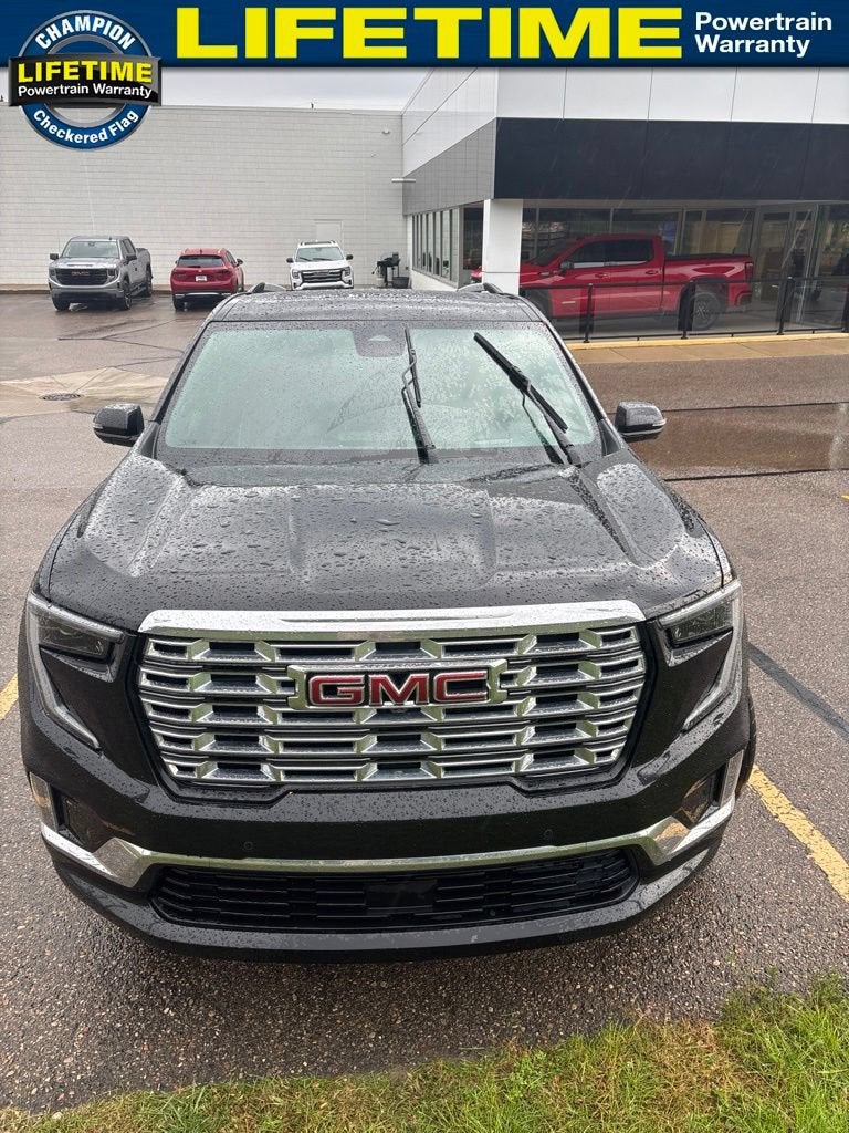 2024 GMC Acadia Denali