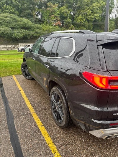 2024 GMC Acadia Denali