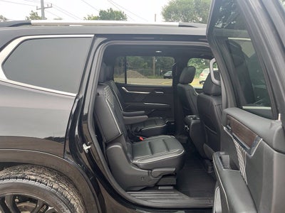 2024 GMC Acadia Denali