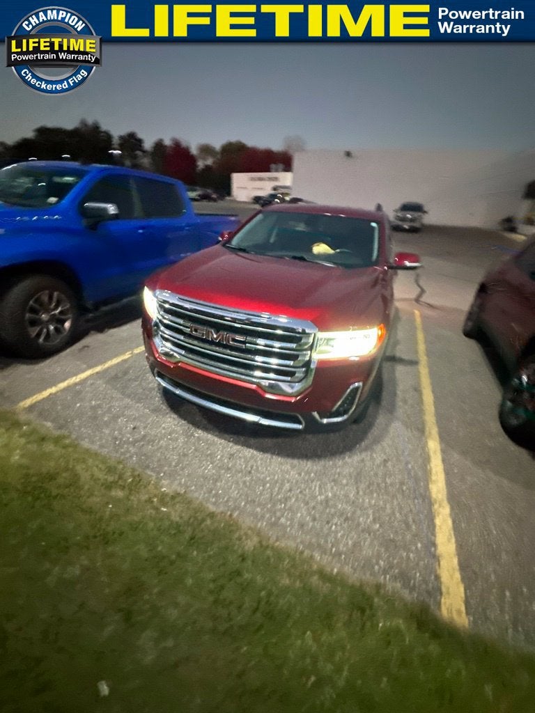 2023 GMC Acadia SLT
