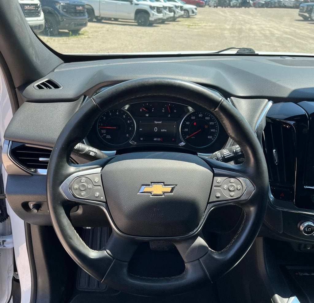 2023 Chevrolet Traverse LT Leather