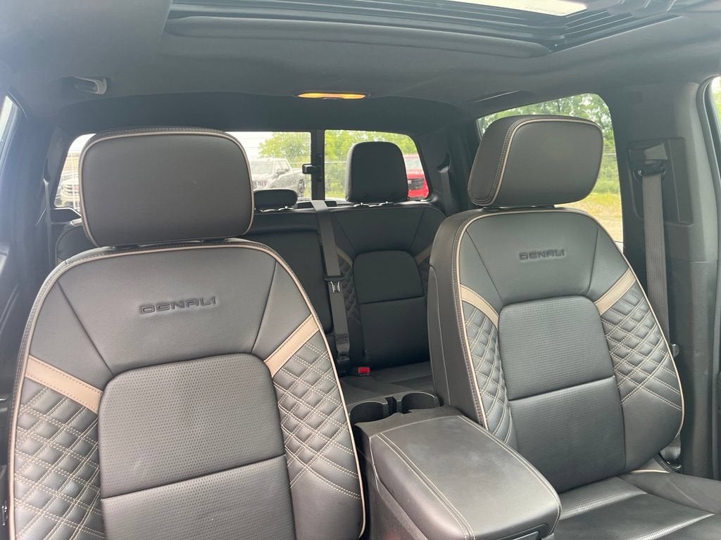 2023 GMC Canyon 4WD Denali