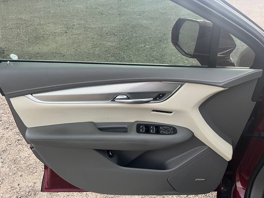 2018 Cadillac XT5 Luxury FWD