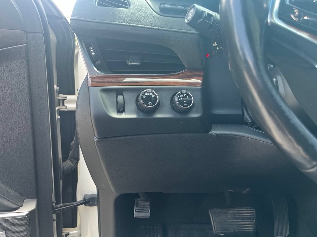 2015 Cadillac Escalade Luxury