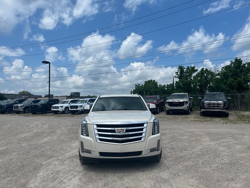 2015 Cadillac Escalade Luxury