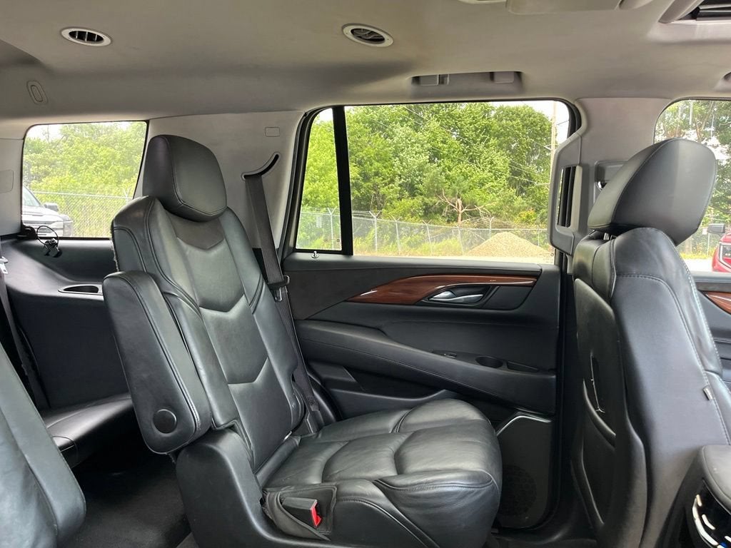2015 Cadillac Escalade Luxury