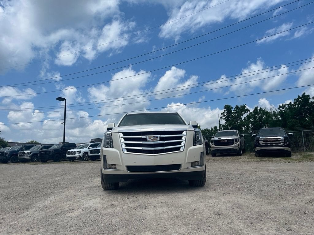 2015 Cadillac Escalade Luxury