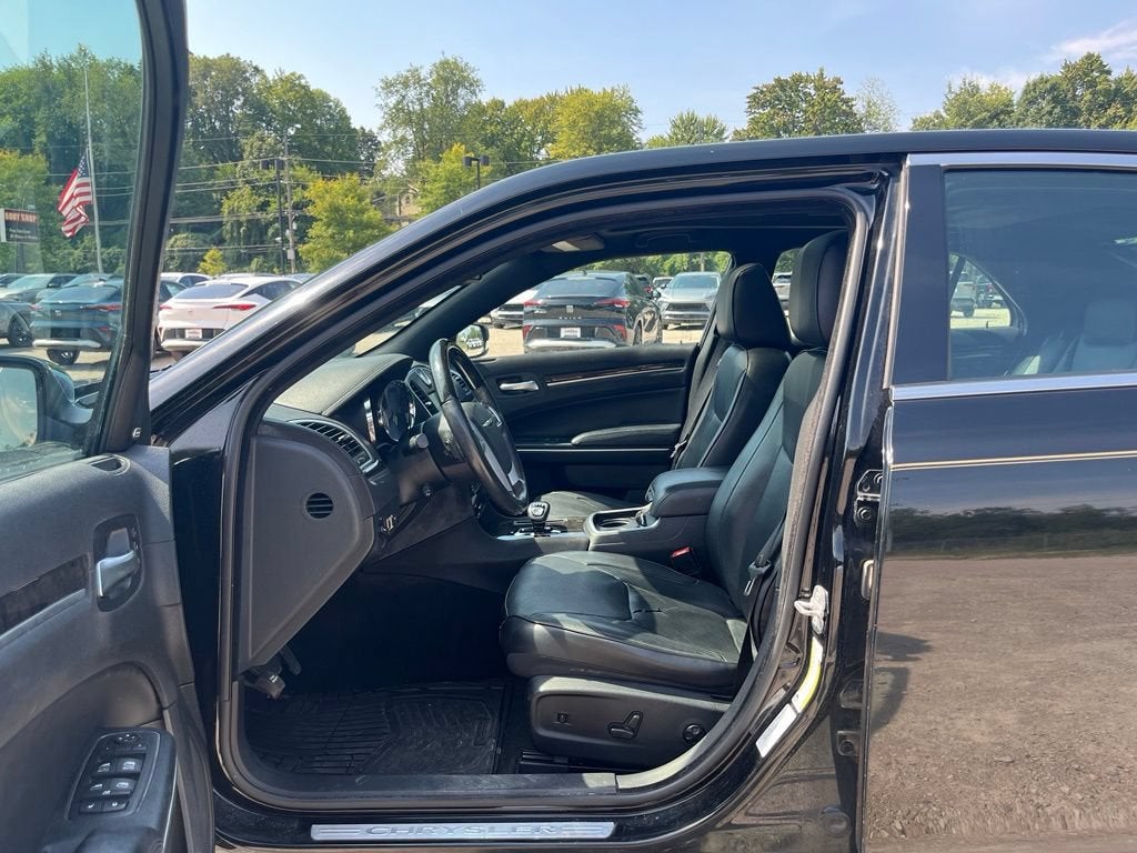 2014 Chrysler 300 300C