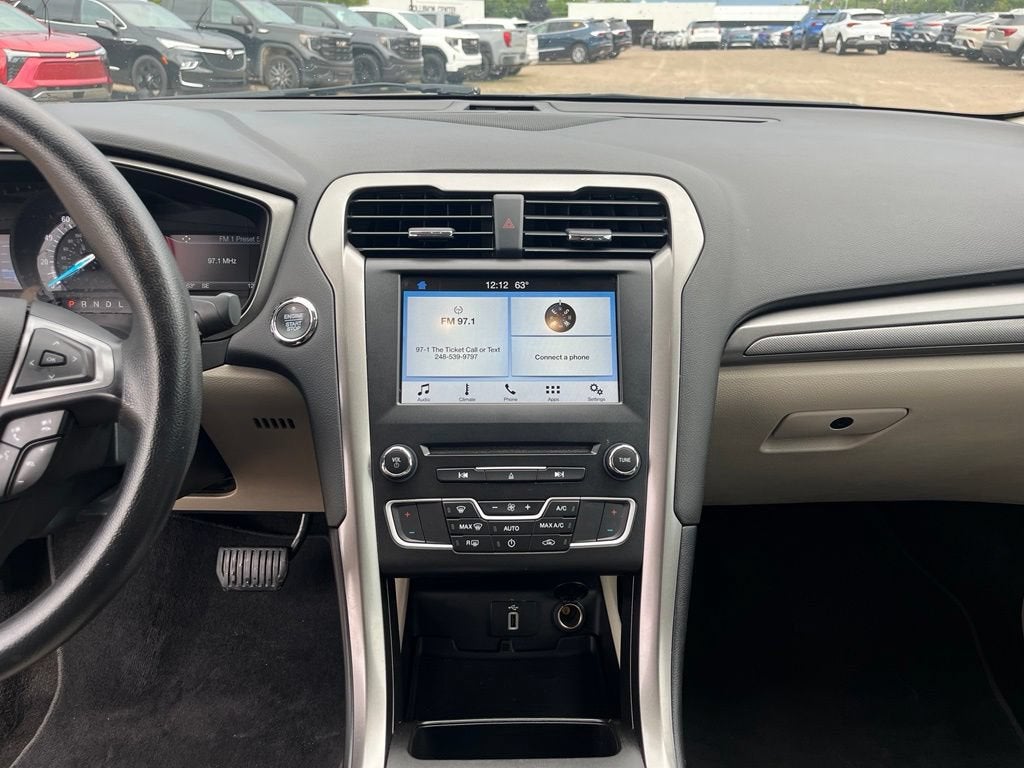 2018 Ford Fusion SE