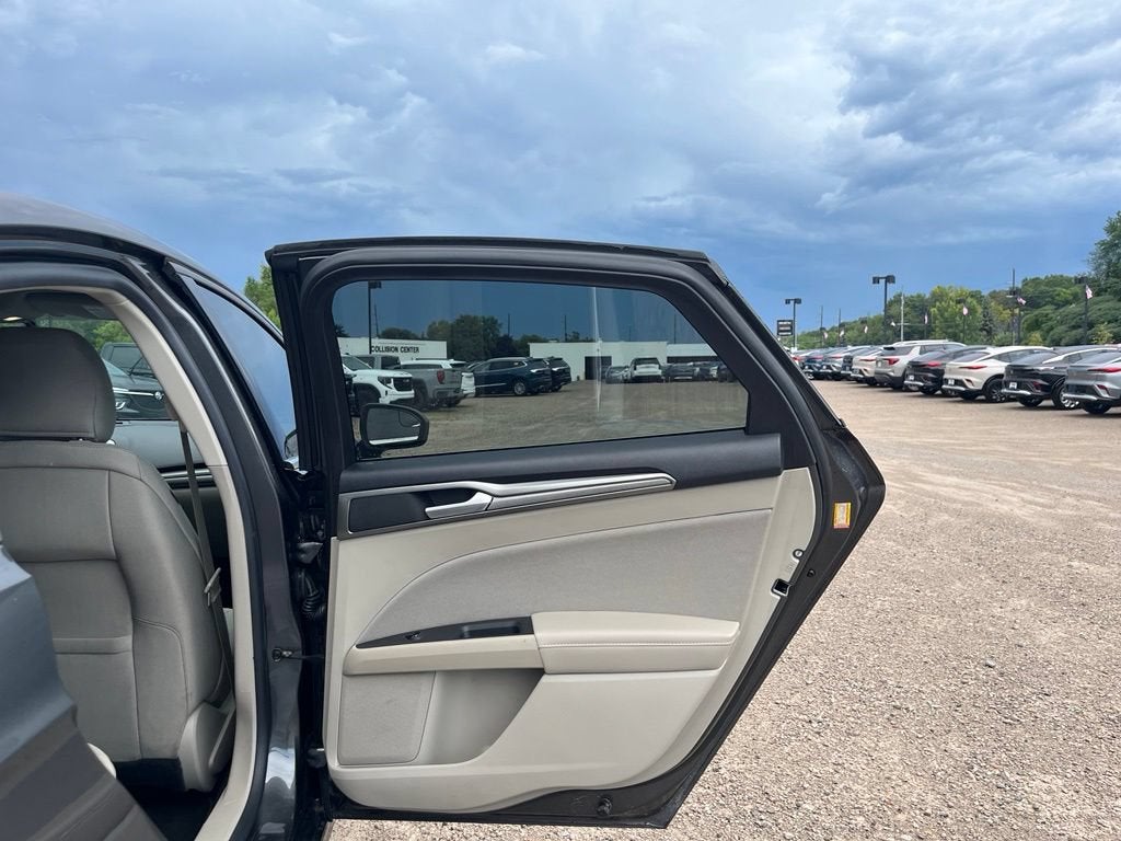 2018 Ford Fusion SE